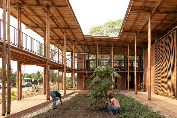 MCHAP selects Community Production Center Natura Futura + Juan Carlos Bamba as New Practice Winner 2024 - Image 9 of 12